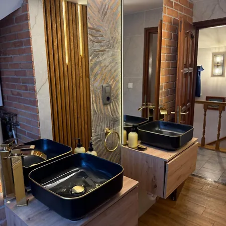 Leányka Apartamento *