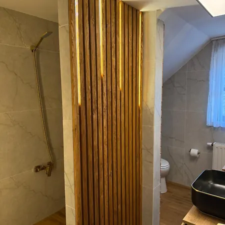 Leanyka Vendeghaz Appartement