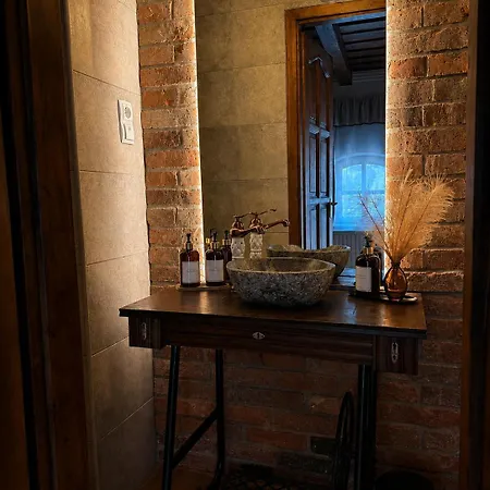 Apartament Leanyka Vendeghaz *